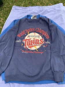 Vintage Minnesota Twins World Series Champs Champion Sweatshirt L 1987 80s MLB - Picture 1 of 4