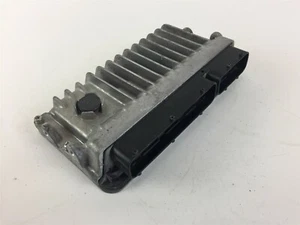 V255 TOYOTA ECU Control Module Unit 89661-0DP51 - Picture 1 of 4