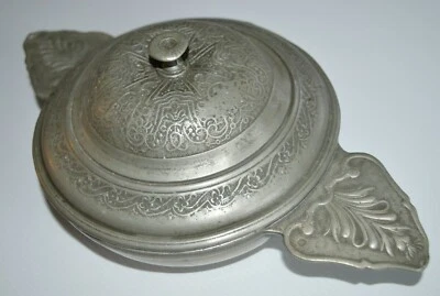 -BELLE ECUELLE POT COUVERT ETAIN HAUTE EPOQUE XVIIIe LOUIS XV 2 COEURS  Poinçons - Photo 1/4