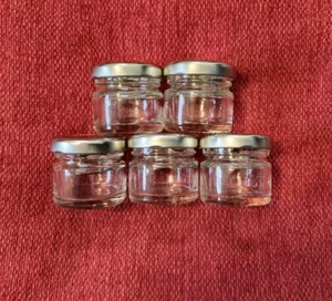 Small Glass Jars & Chrome Lids X5. 1 Oz / Ounce Wedding Favours Keep Sake Gift - Picture 1 of 3