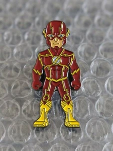2017 SDCC EXCLUSIVE DC Comics Justice League Fansets Pin The Flash pin button - Picture 1 of 1