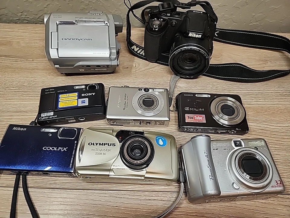 Canon PowerShot SD600 A75 CASIO EXILIM Sony Cyber shot Nikon Olympus Stylus Lote  Foto 1 de 4