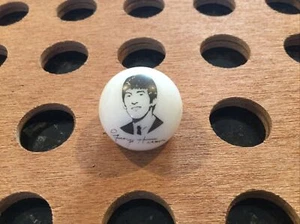 Vintage | "George Harrison" Autograph | Black Print on White Marble - Picture 1 of 4