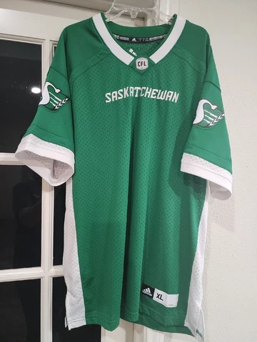 Saskatchewan Rough Riders Adidas Men's CFL Home Jersey Size XL Cover