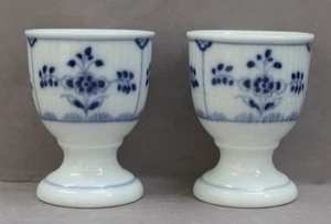Heinrich  Amalienburg    2  von 6  Eierbecher  Eggcups  Strohblume  Indisch Blau - Picture 1 of 4