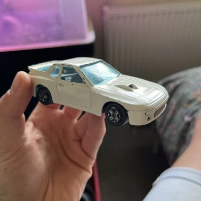 Bburago 1/43 Porsche 924 Turbo Blanco carrocería ancha en muy buena condición Foto 1 de 4