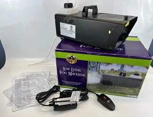 Spirit Halloween Black Low Lying Indoor Fog Machine 400W - Picture 1 of 12