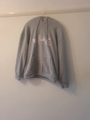 Unbranded "The Nutcracker" Grey Hoody Large - Image 1 of 4