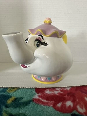 Banco de monedas de cerámica de la señora Potts de La Bella y la Bestia de Disney Foto 1 de 4