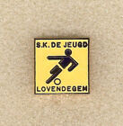Pin Badge Abzeichen BELGIUM - 90 KSK De Jeugd Lovendegem - Nadel