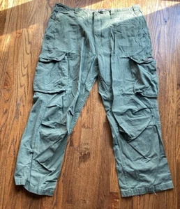 Vintage Y2K Bugle Boy Cargo Hose Herren Größe 42x32 Militär Grün Fallschirm Armee - Bild 1 von 11