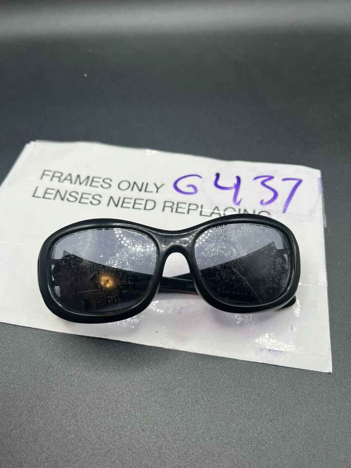 Gafas de sol Oakley Eternal para mujer negras/grises lentes 03-390 monturas Foto 1 de 4