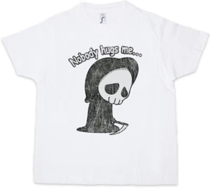 NOBODY HUGS ME Kids Boys T-Shirt Fun Halloween Blood Fear the Reaper Scythe - Picture 1 of 1