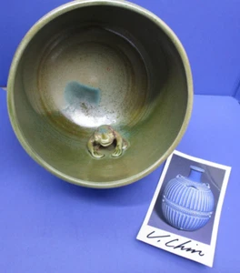 Vaso ciotola ceramica studio rana porcellana verde mento V Vorakit Chinookoswon firmato - Foto 1 di 18