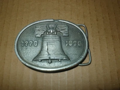 LIBERTY BELL Belt Buckle VINTAGE Bicentennial 1776-1976 Bergamot Brass Works - Image 1 of 4