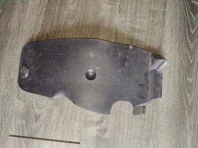 BMW e30 sedan fender cover plastic right rear 11797790 318i 325e 325i 325ix  - Image 1 of 3