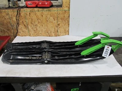 2014 Arctic Cat M6000 M 6000 8000 ZR XF skis Foto 1 de 4