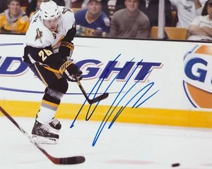 THOMAS VANEK SIGNED BUFFALO SABRES 8X10 PHOTO 5 - Picture 1 of 1