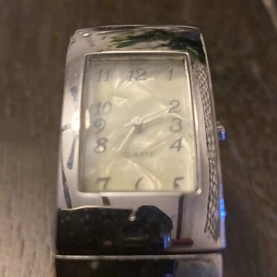 unbranded woman’s watch Runs Will Have A New Battery As Is - Image 1 of 3
