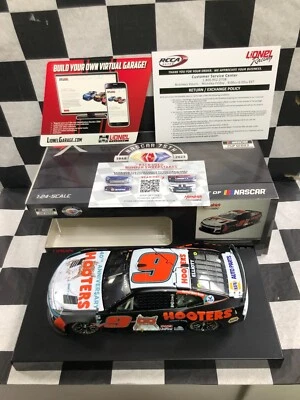 Inseguimento Elliott #9 Hooters 2023 Camaro ZL1 Gara Var. CX92323HTSCLRV 1:24 1 - Immagine 1 di 4