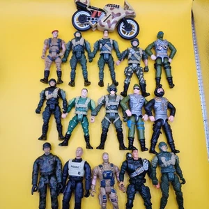 15 Army Military Men Lot Chap Mei, Mixed Brand, Lanard 4" Figures Motorcycle  - Picture 1 of 2