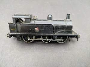 Hornby Dublo R2206 BR Black  31337 Class R1 0-6-0 good con 2 rail - Picture 1 of 6