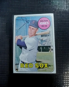 1969 Topps Baseball Card Boston Red Sox Dalton Jones #457 Vtg No Creases Nr-Mint - Picture 1 of 2
