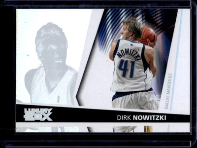 2005-06 Topps Luxury Box Dirk Nowitzki Tier Reserved #41 Mavericks - Image 1 of 2