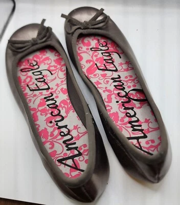 Zapatos American Eagle Adulto Talla 7.5 Plateados Metálicos Ballet Planos Arco Mujeres Foto 1 de 4