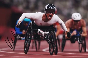 Athletics - Marcel Hug - Hand Signed 12x8 Inch Photograph - COA - Picture 1 of 1