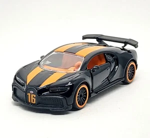 Majorette Bugatti Chiron Pur Sport - schwarz/orange Streifen 1:65 (3") kein Paket - Bild 1 von 6