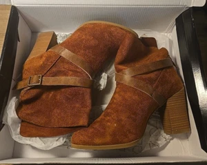 New Directions Damen-Stiefeletten cognacfarben JORIE Reißverschluss hinten 7M BRAUN - Bild 1 von 9