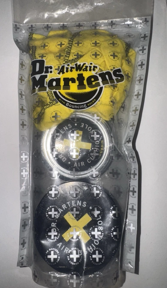 KIT DE CUIDADO DE ZAPATOS DR MARTENS AIR WAIR 2 CORDONES TELA MARAVILLA BÁLSAMO ESPONJA DUBBIN Foto 1 de 1