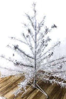 Vintage 4ft Silver Tinsel Christmas Tree 48" Beautiful! - Image 1 of 4