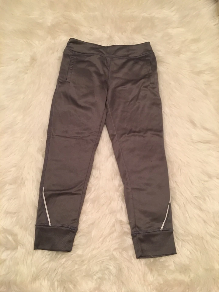 Pantalones Danskin Now Niñas Talla Mediana 7/8 Gris Leggings Suaves con Bolsillos Foto 1 de 4