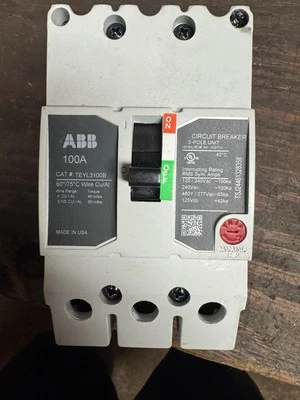 ABB TEYL3100B - GE - Molded Case Circuit Breaker New! - Image 1 of 4