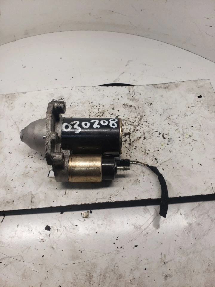 Motor de arranque compatível com 11-14 200 1278277 - Imagem 1 de 4