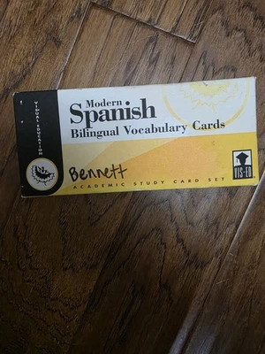 Modern Spanish: Bilingual Vocabulary Cards  - Image 1 of 4