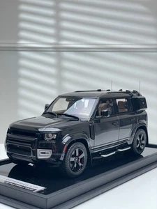 Land Rover Defender (Gloss Black/ Brown Interior) [OEM EXCLUSIVE] 1:18 scale - Picture 1 of 4