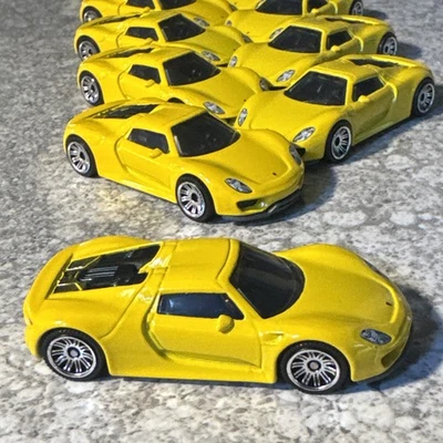 Lote de 10 cerillas sueltas Porsche 918 Spyder muy buen estado Foto 1 de 4