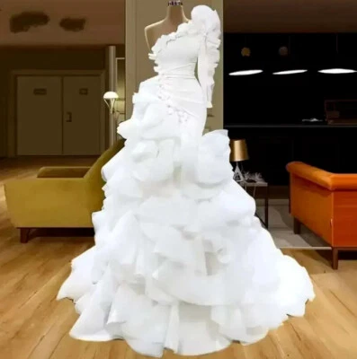 Fashion Mermaid Wedding Dresses Ruffles One Shoulder Long Sleeve Bridal Gowns - Image 1 of 4