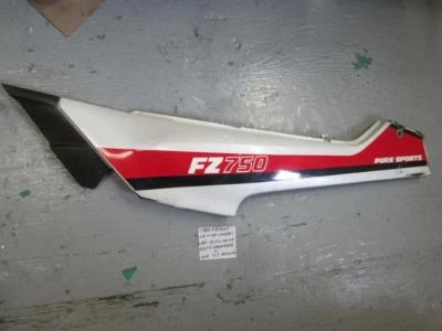 Yamaha FZ750N left side panel - Image 1 of 4