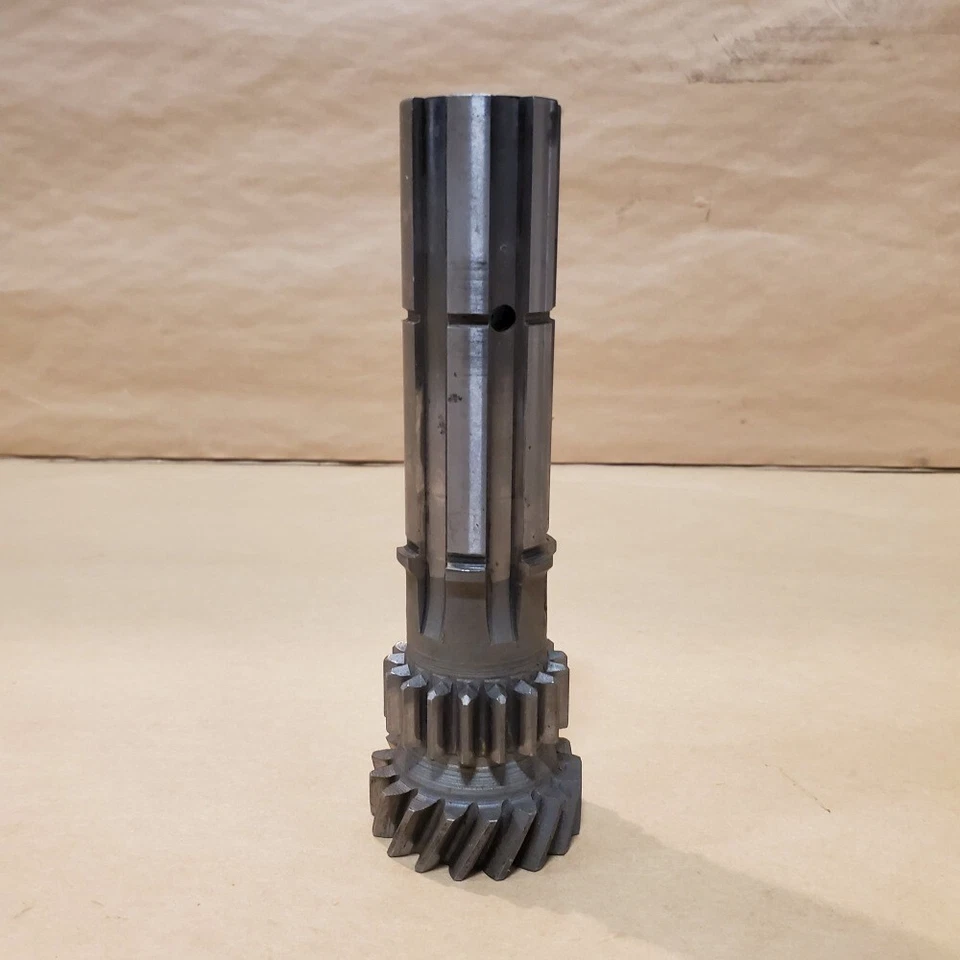 Engranaje de contraeje original Triumph TR6 1969-1976 17 dientes UKC662 OEM Foto 1 de 4