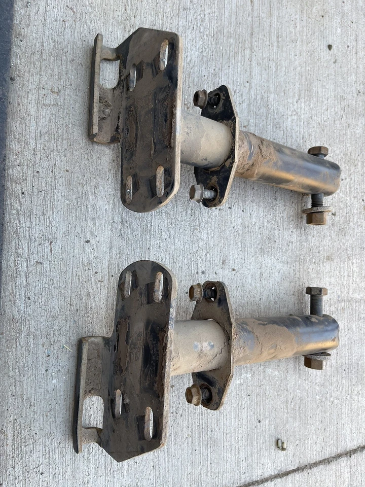 Suportes de para-choque traseiro AMC Eagle Wagon 1981-88 sem ferrugem AZ - Imagem 1 de 1