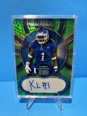 2022 Wild Card Mania Retail Circle Green Sparkles 43/50 Kenny Logan Jr Auto - Image 1 of 4