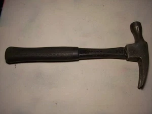 ideal 35-210 usa 18oz. fiberglass handle rubber grip claw hammer - Picture 1 of 9