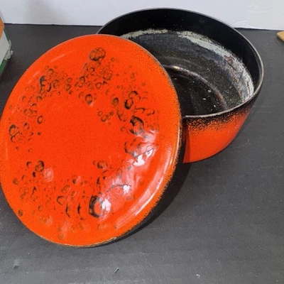 Vintage 1960 MCM Red Black Enamelware Lava Glaze Lidded Bowl Dish 5” Trinket Box - Image 1 of 4
