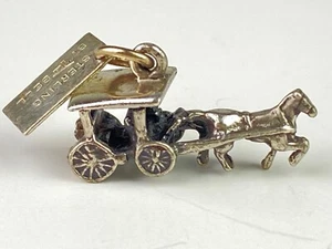Vintage Sterling Silver Horse Drawn Surrey, Mackinac Charm / Pendant (2.7g) - Picture 1 of 7