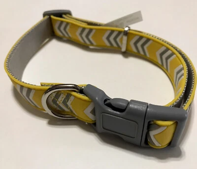 Correas y cuello con patrón de goma Chevron amarillo Petmate nuevos - ENVÍO GRATUITO    Foto 1 de 4