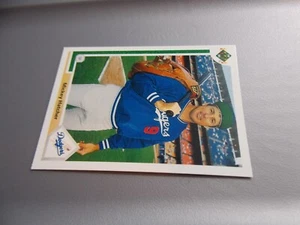 1991 Upper Deck Mickey Hatcher Los Angeles Dodgers #666 Big Glove - Picture 1 of 2